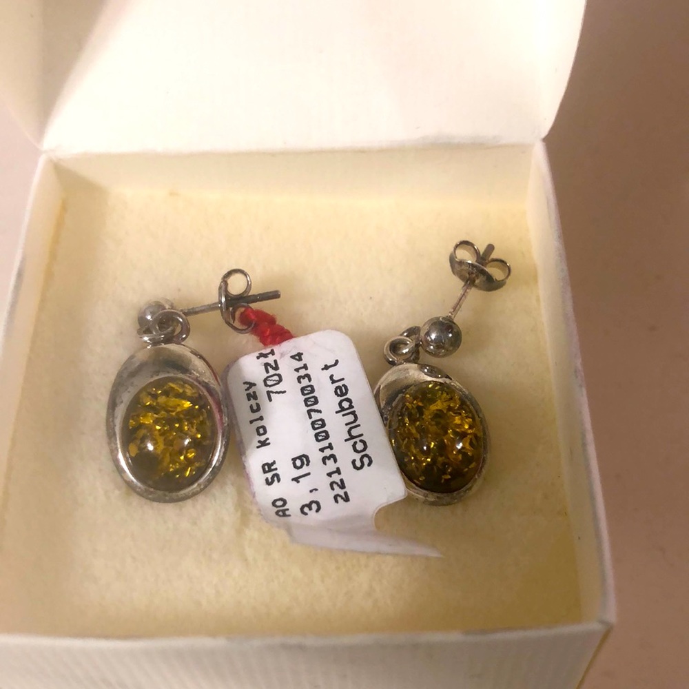 Silver amber earrings